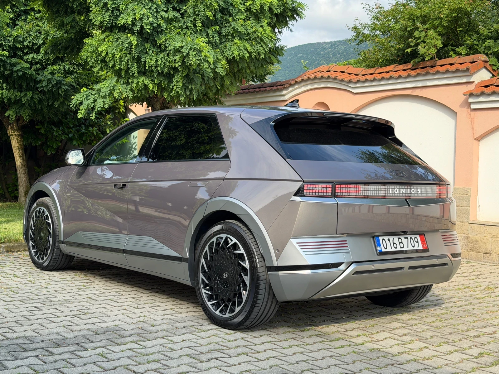 Hyundai Ioniq 5 72.6kw/UNIQ/��������/360/HeadUp/BOSE | Mobile.bg � ����������� 4