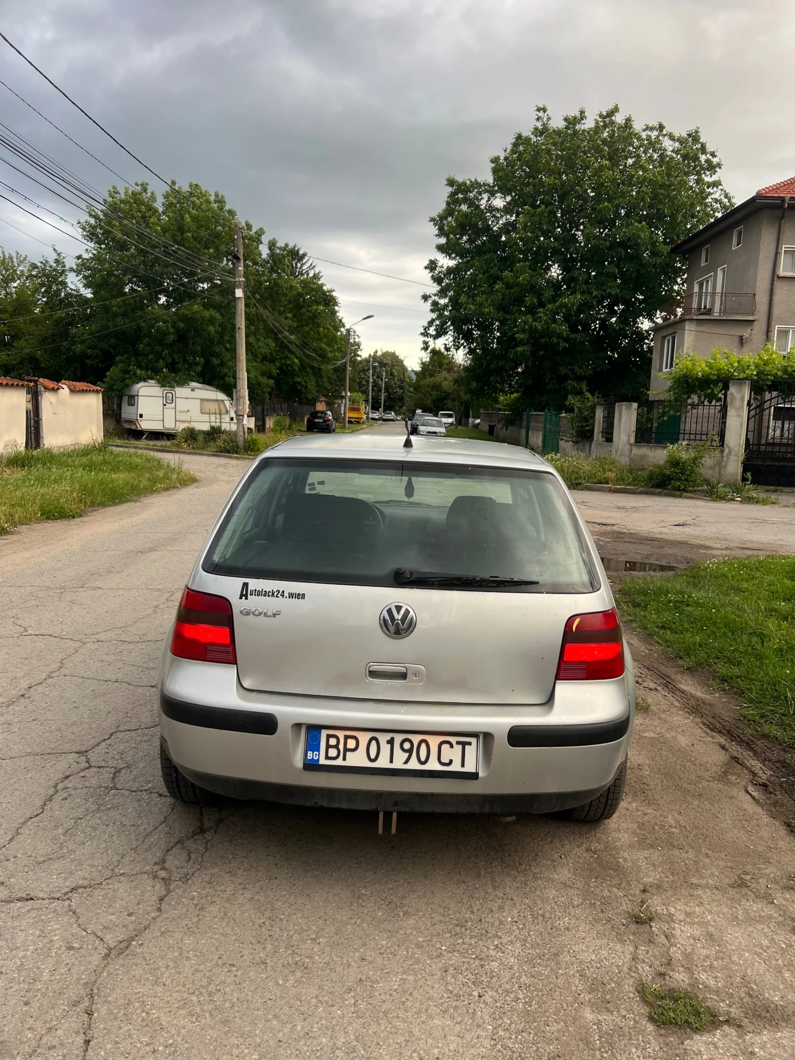 VW Golf 1.4i, снимка 4 - Автомобили и джипове - 54890645