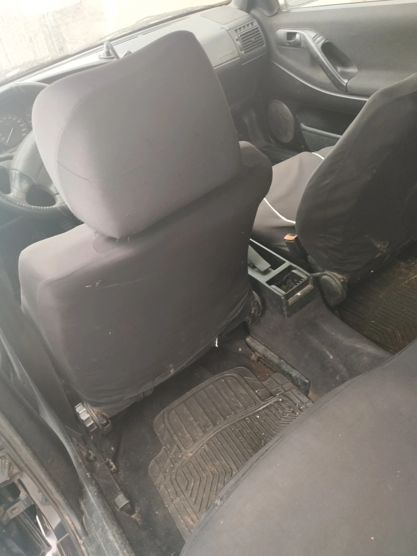 VW Passat 1.6 Бензин/Газ, снимка 6 - Автомобили и джипове - 55836207