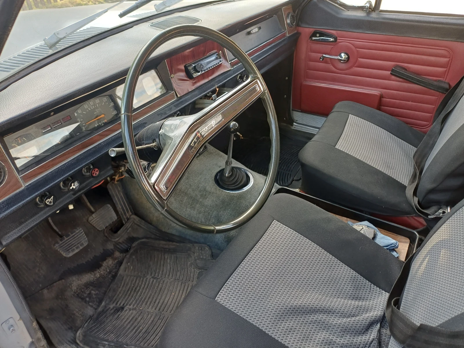 Volga 24, снимка 4 - Автомобили и джипове - 56104472
