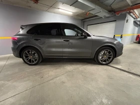 Porsche Cayenne Turbo - [4] 