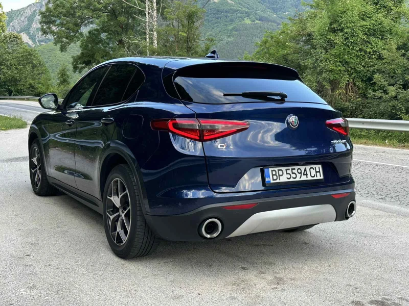 Alfa Romeo Stelvio Q4 2.2D 210HP ZF8, снимка 2 - Автомобили и джипове - 47692671