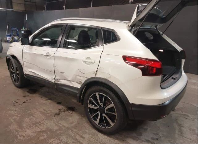 Nissan Rogue SPORT SL - КРАЙНА ЦЕНА ДО БЪЛГАРИЯ - изображение 6