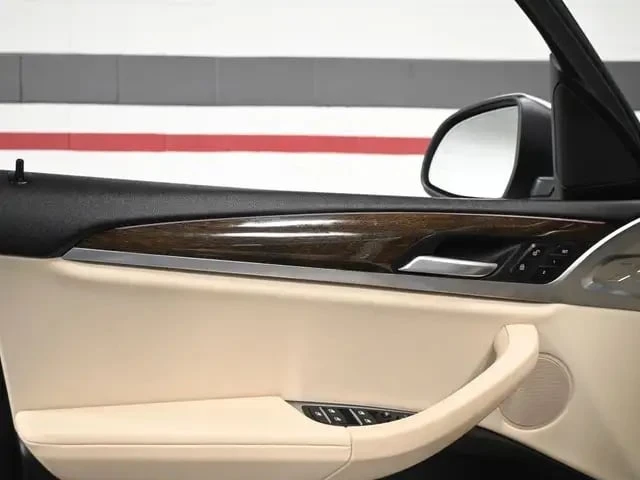 BMW X3 / xDrive30i / AWD / ПАНОРАМА / CARFAX  , снимка 11 - Автомобили и джипове - 53298910