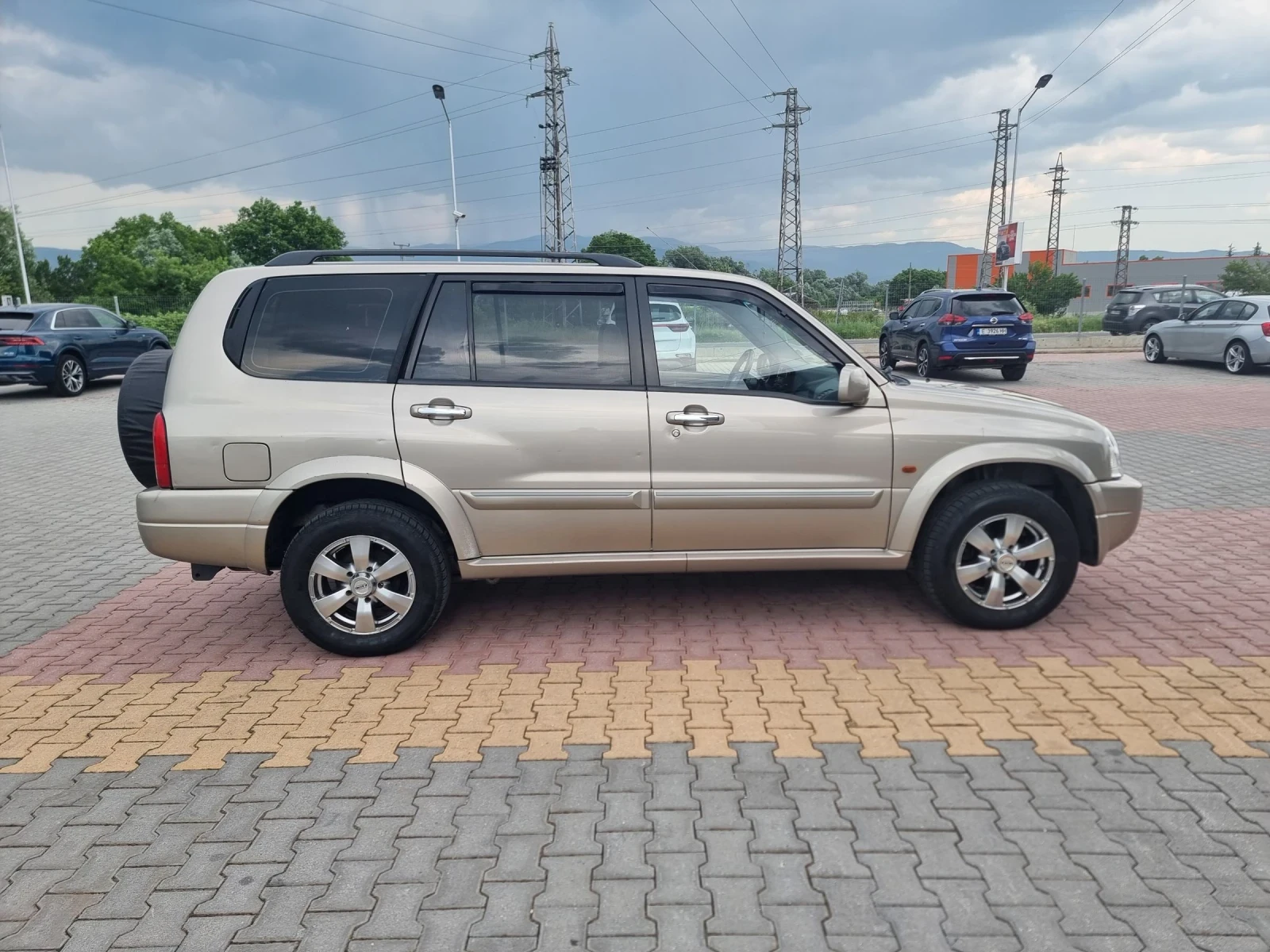 Suzuki Grand vitara  XL 7  2.7 - изображение 6