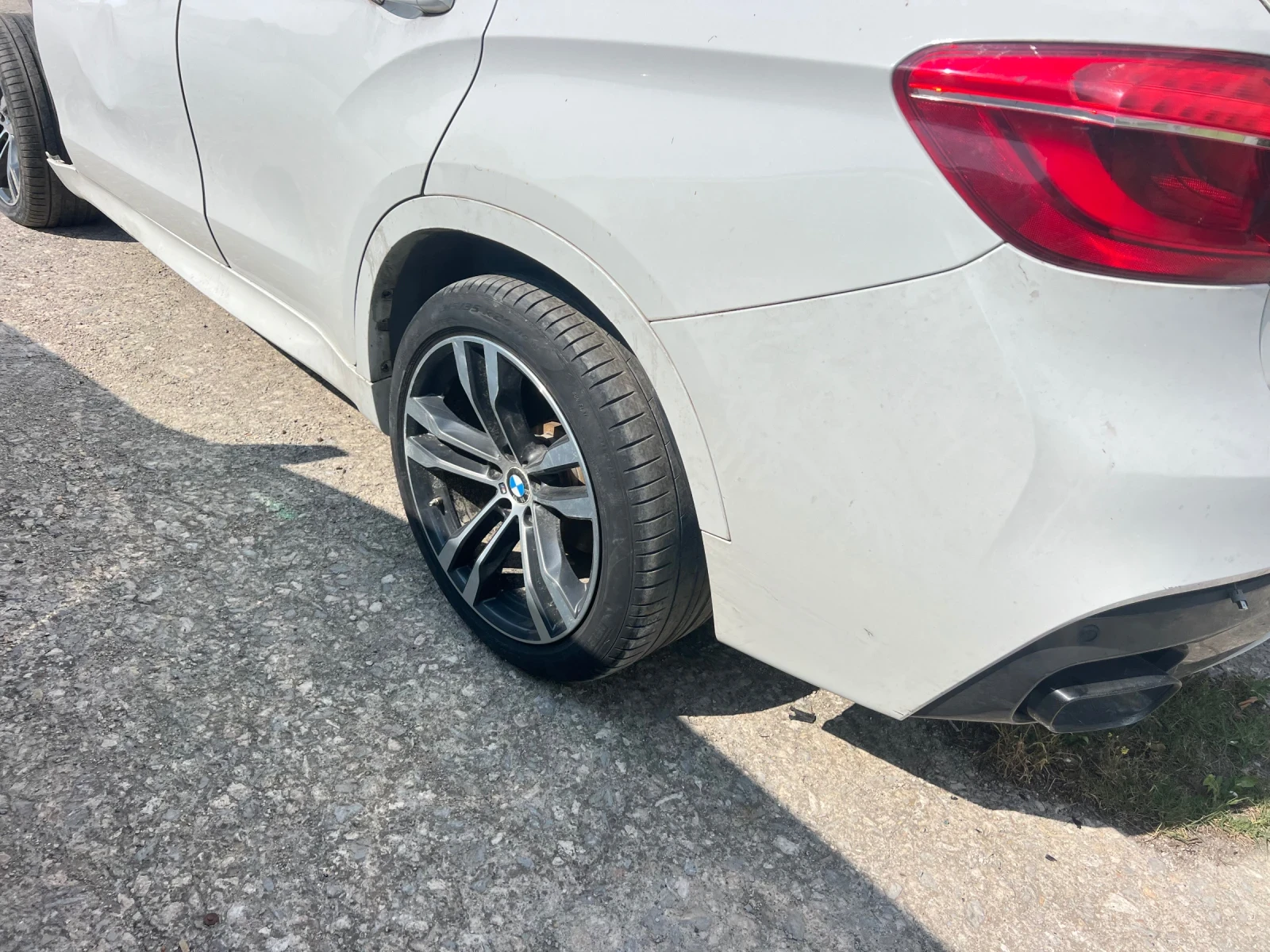 BMW X6 M50 - изображение 3