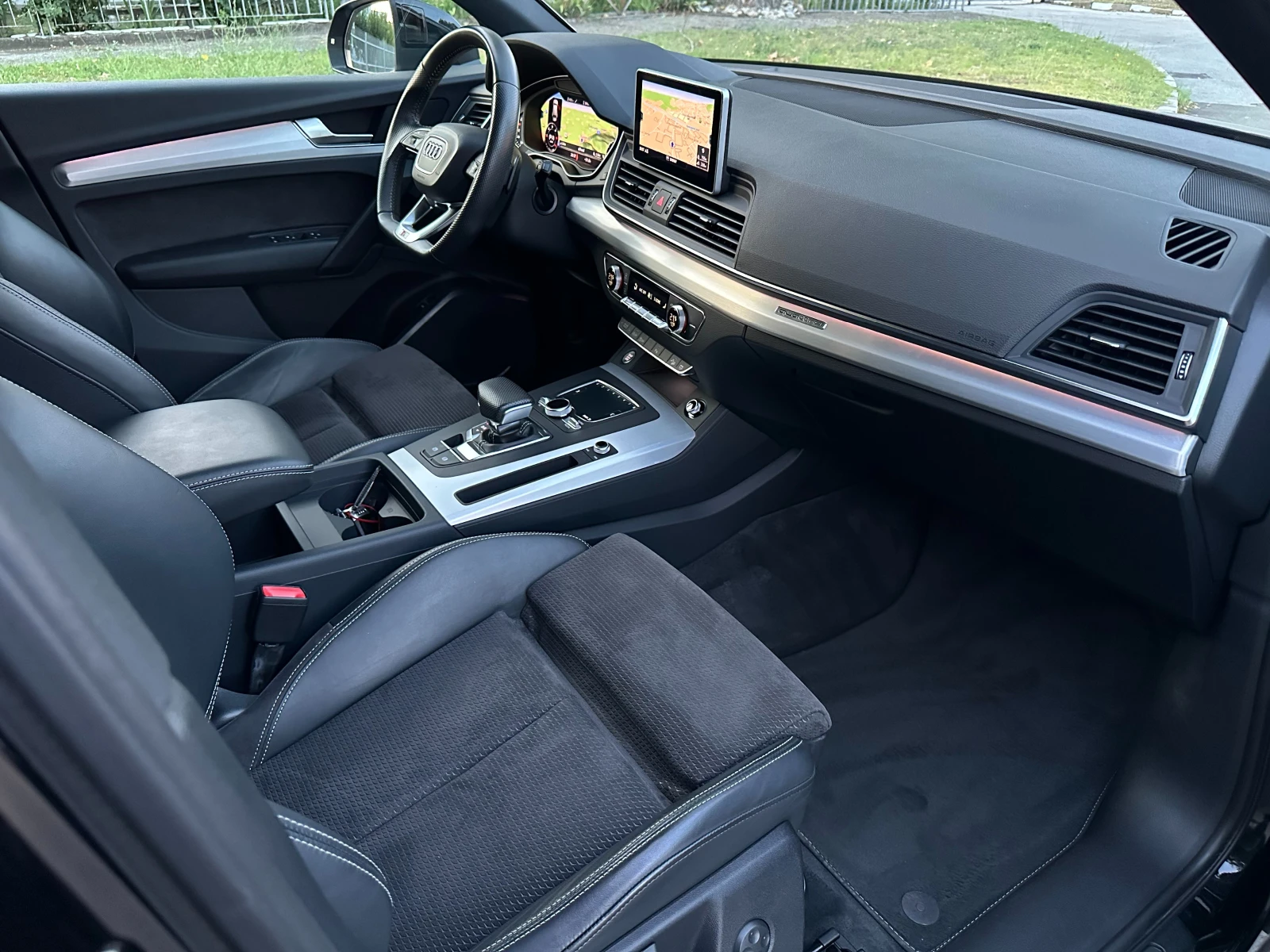 Audi Q5 40 2.0TDI S-Line PLUS 190к.с QUATTRO  - изображение 10