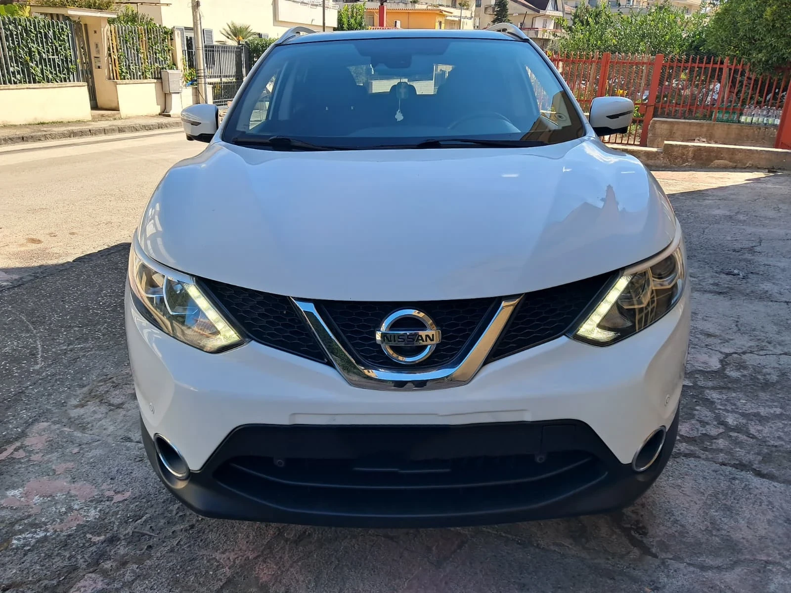 Nissan Qashqai 1.6 dCi 4WD Black Edition (96 kw) EURO 6B | Mobile.bg   1