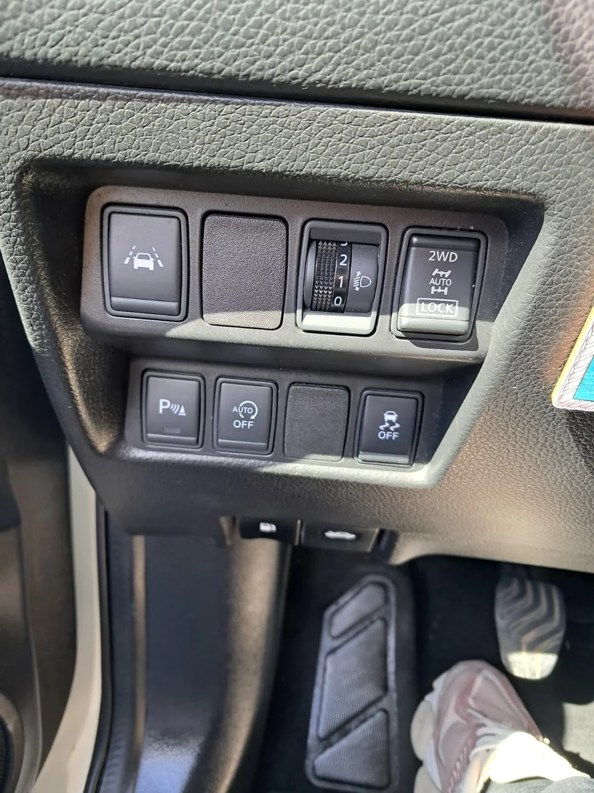 Nissan Qashqai 1.6 dCi 4WD Black Edition (96 kw) EURO 6B | Mobile.bg   17