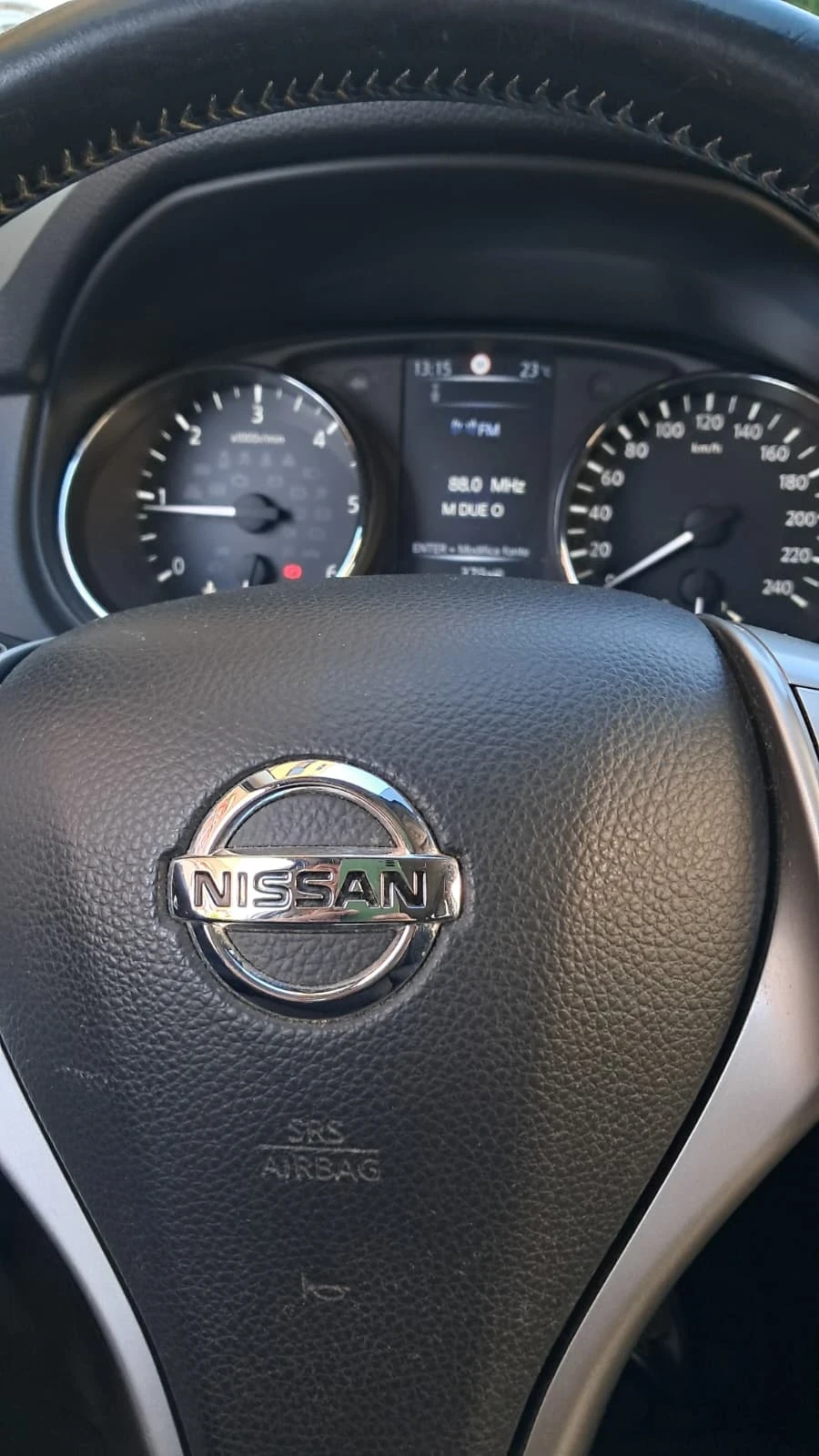 Nissan Qashqai 1.6 dCi 4WD Black Edition (96 kw) EURO 6B | Mobile.bg   15