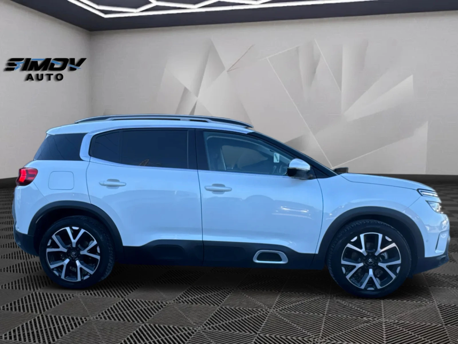 Citroen C5 Aircross SHINE 1.6PureTech 181КС. АВТОМАТИК ДИСТРОНИК НАВИ - изображение 6