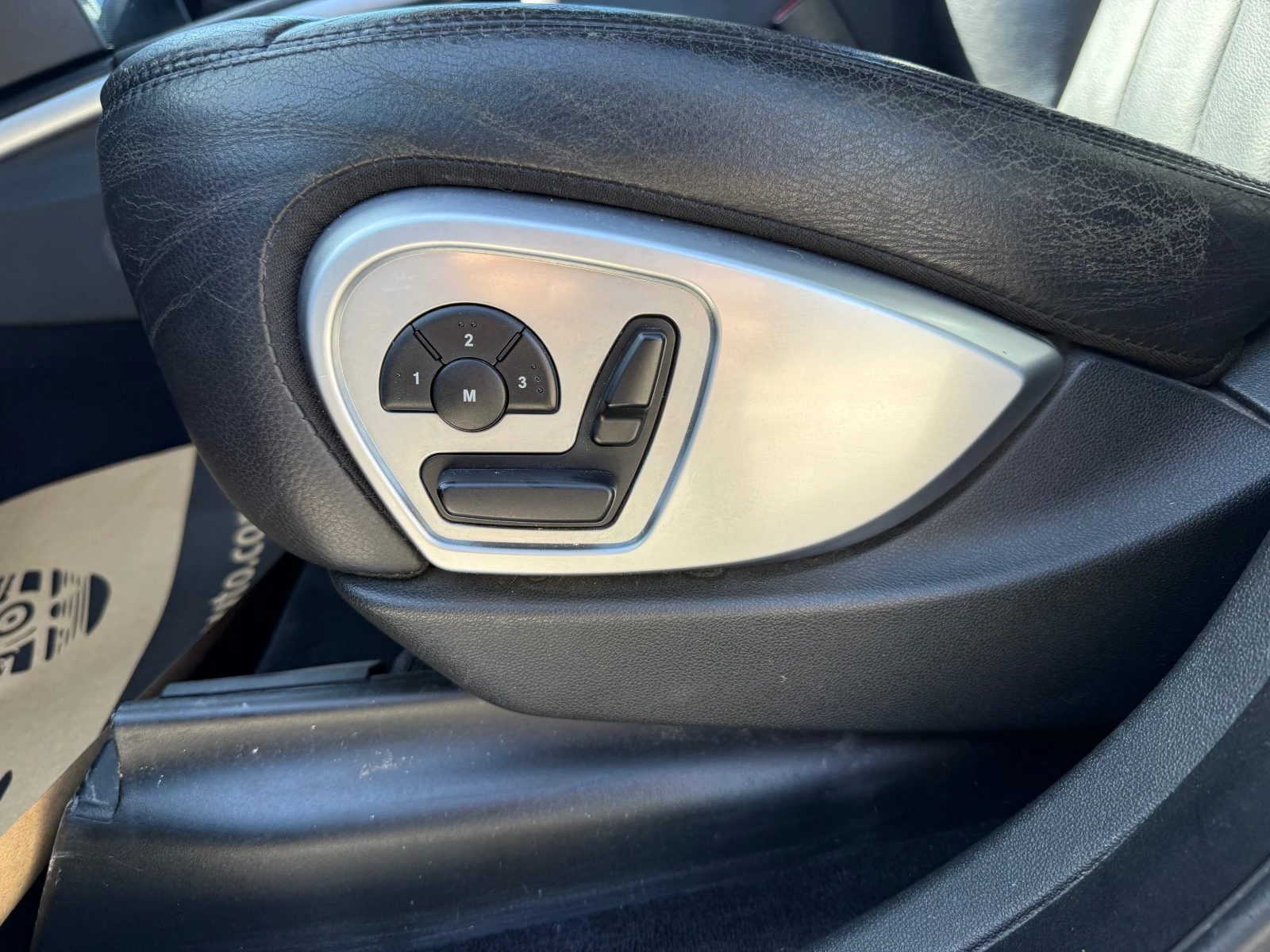 Mercedes-Benz ML 320 AIRMATIC, снимка 17 - Автомобили и джипове - 53769308