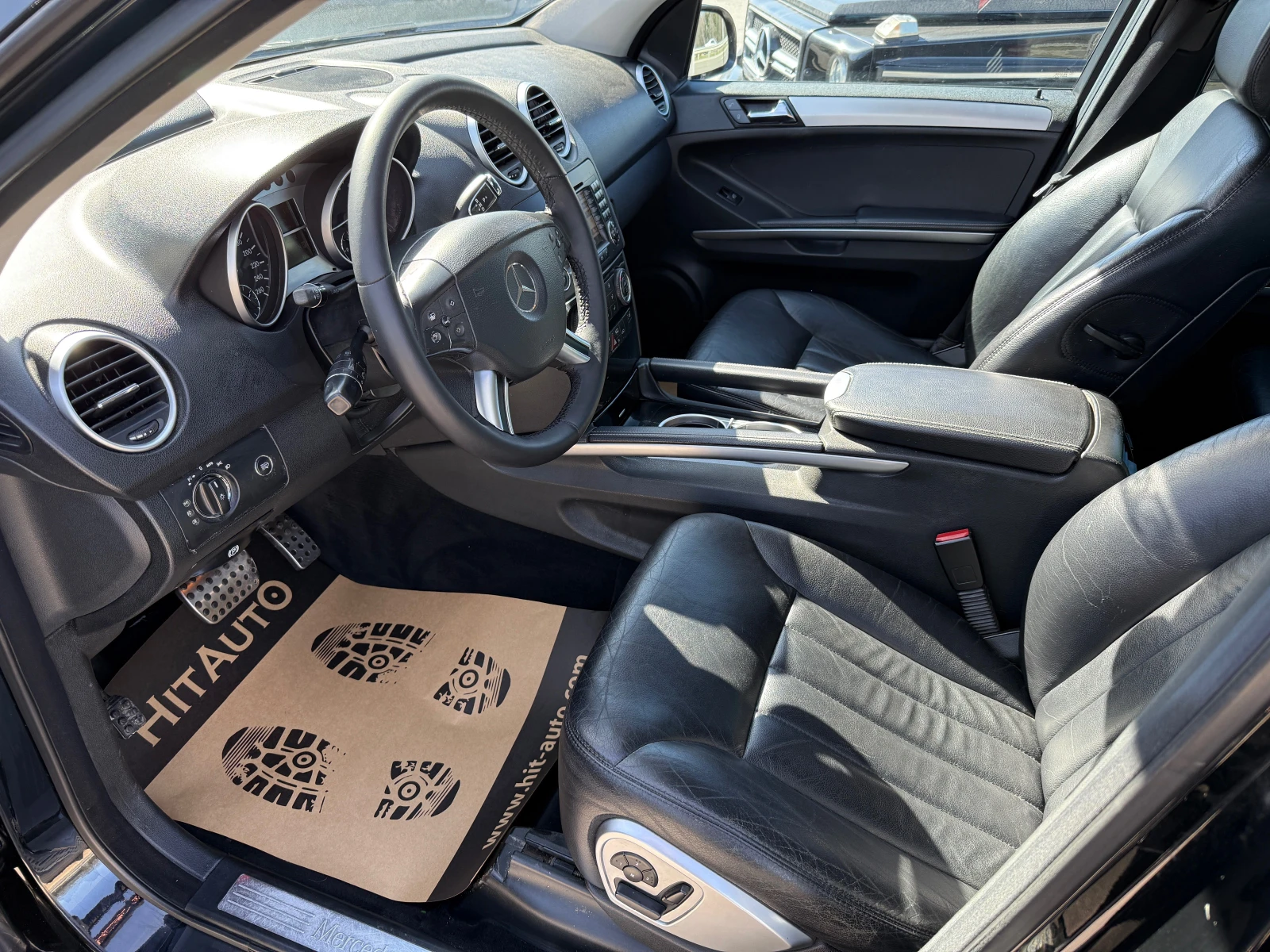 Mercedes-Benz ML 320 AIRMATIC, снимка 9 - Автомобили и джипове - 53769308