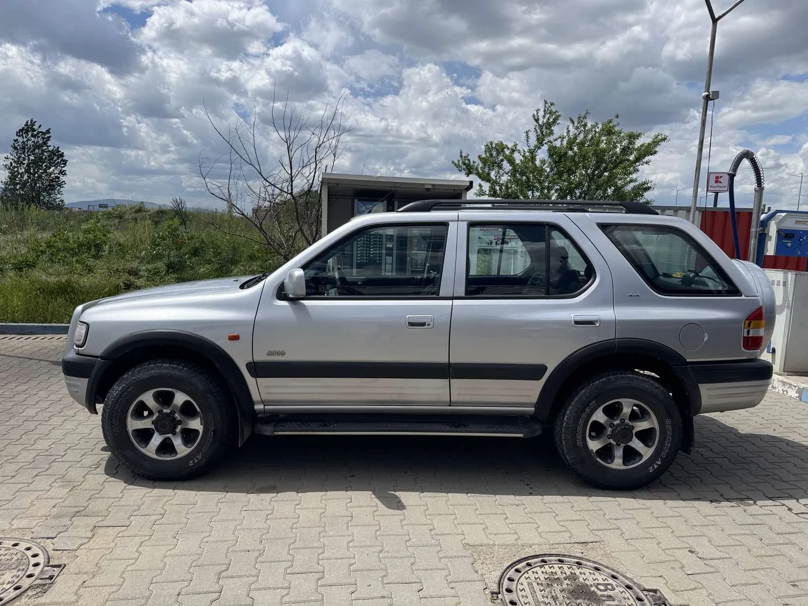 Opel Frontera, снимка 3 - Автомобили и джипове - 54652048
