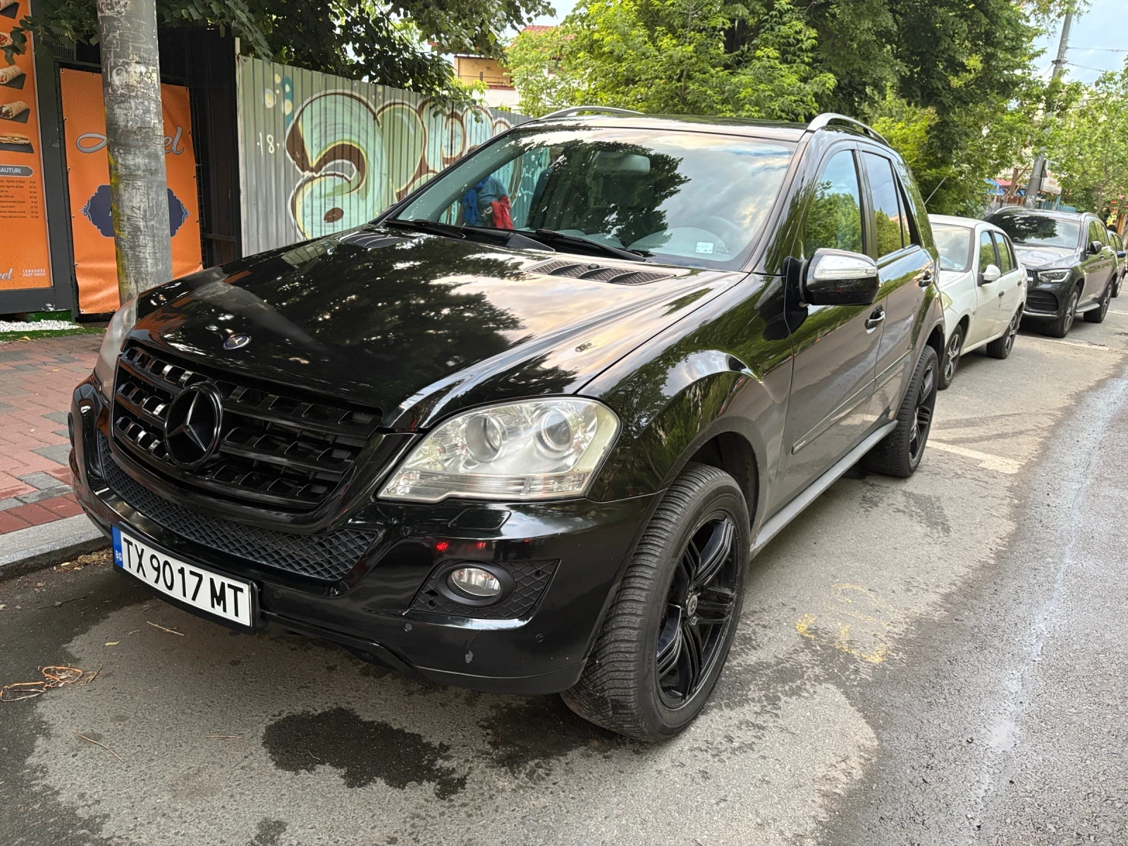 Mercedes-Benz ML 320 Premium, снимка 14 - Автомобили и джипове - 54678590