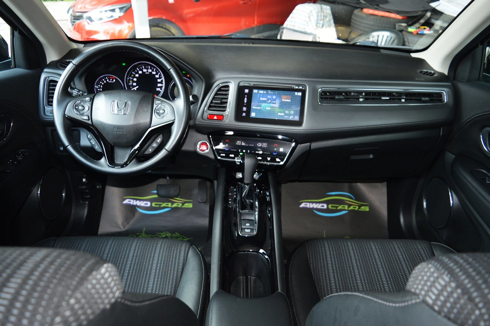 Honda Hr-v 1.5i PANORAMA - FULL - ШВЕЙЦАРИЯ, снимка 9 - Автомобили и джипове - 55143457