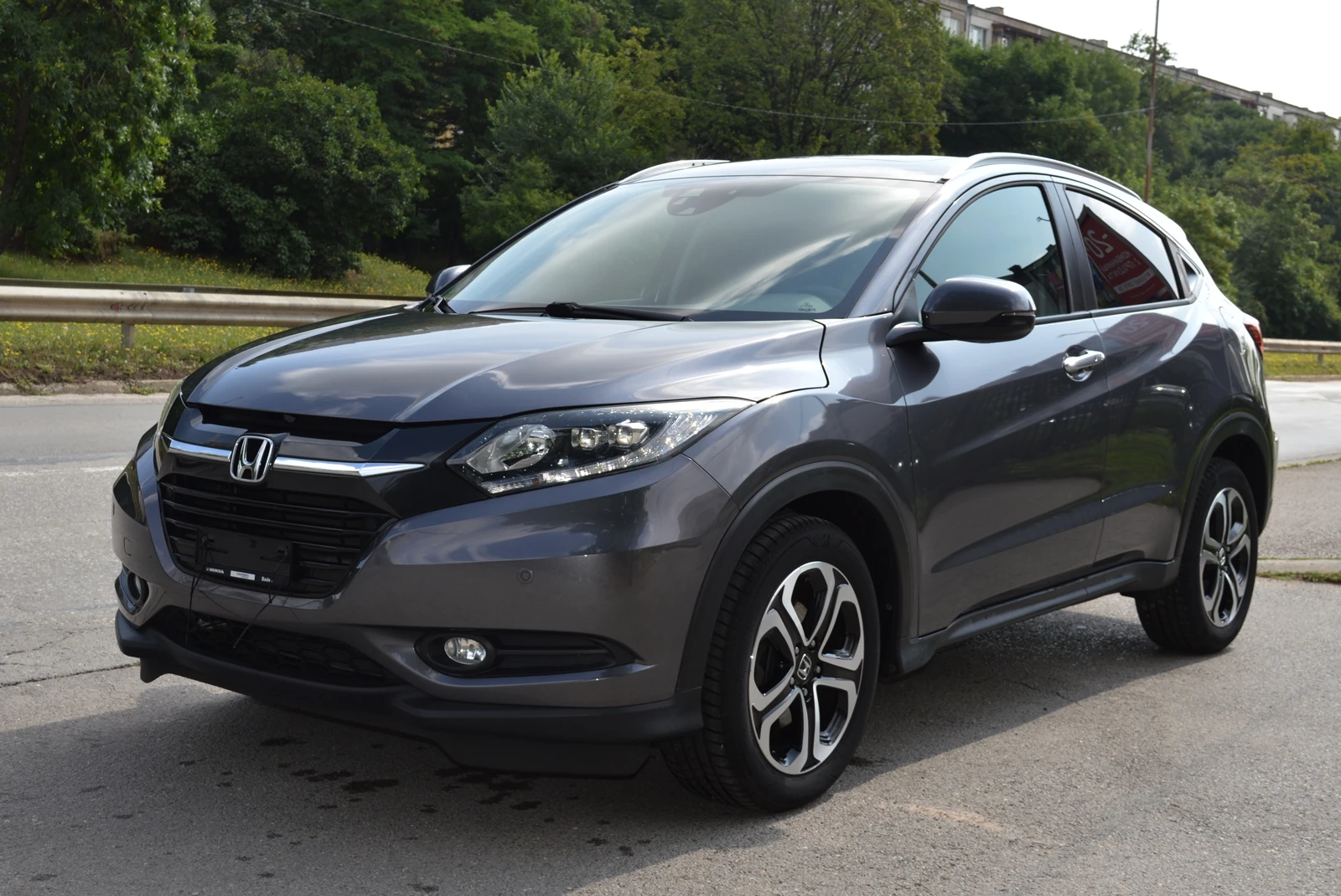 Honda Hr-v 1.5i PANORAMA - FULL - ШВЕЙЦАРИЯ