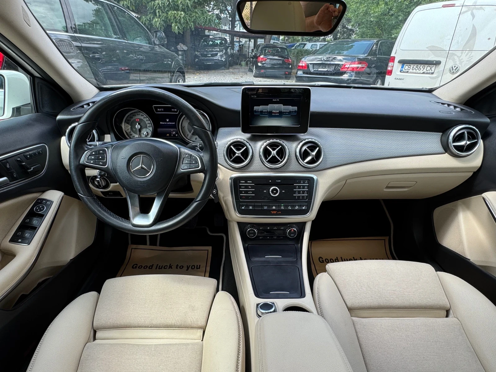 Mercedes-Benz GLA 200 Full Ekstri !!! AMG!! Real km.!, снимка 12 - Автомобили и джипове - 55397635