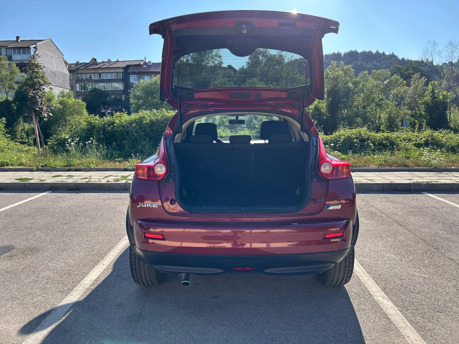 Nissan Juke, снимка 8 - Автомобили и джипове - 55600238
