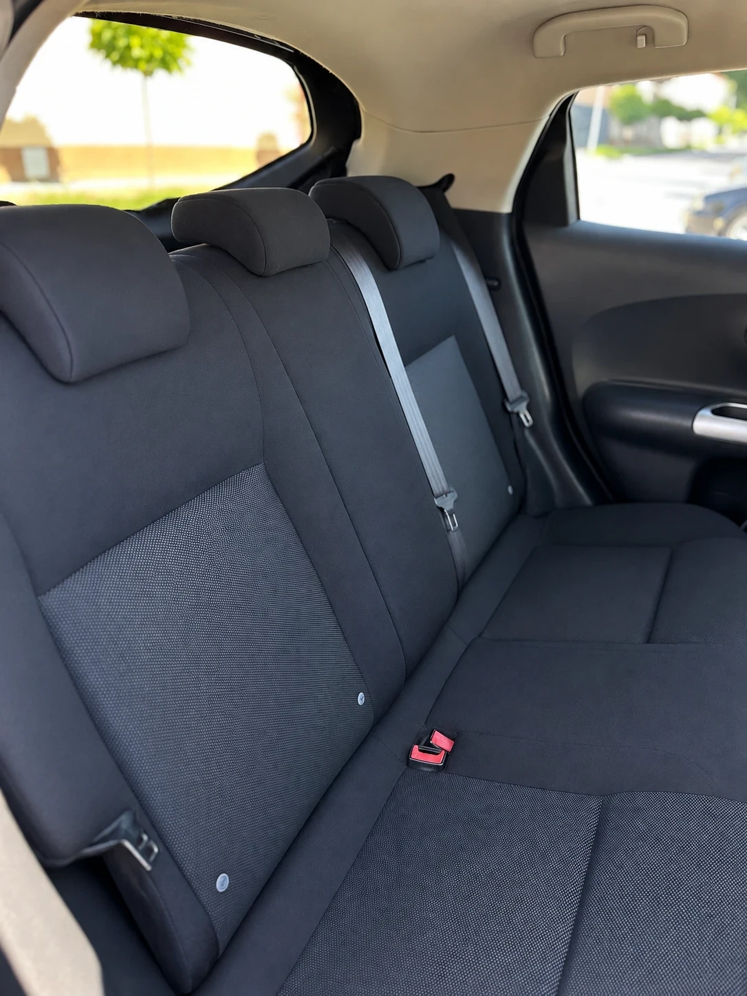 Nissan Juke, снимка 12 - Автомобили и джипове - 55600238