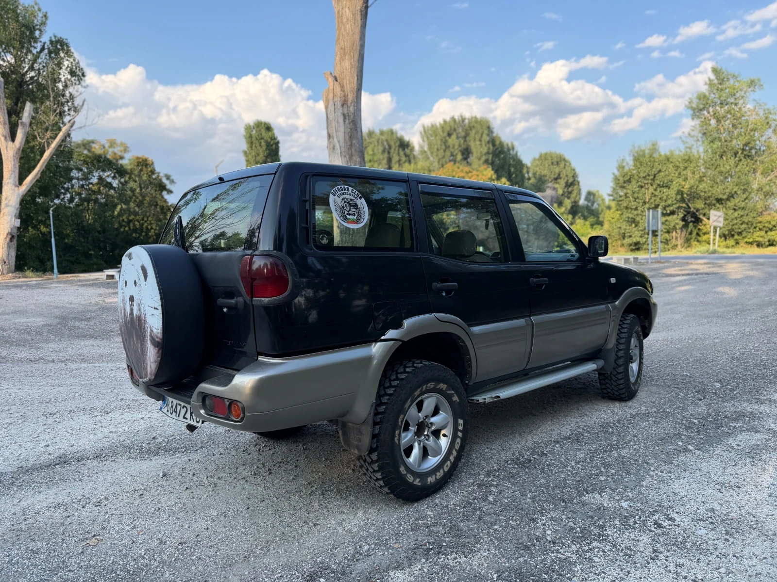 Nissan Terrano, снимка 2 - Автомобили и джипове - 55606499