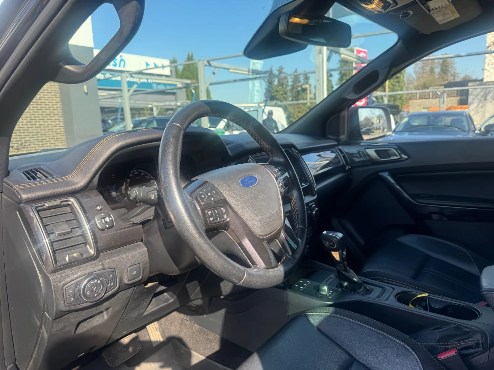 Ford Ranger 2.0 TDCI Wildtrak AWD Auto, снимка 10 - Автомобили и джипове - 55641785