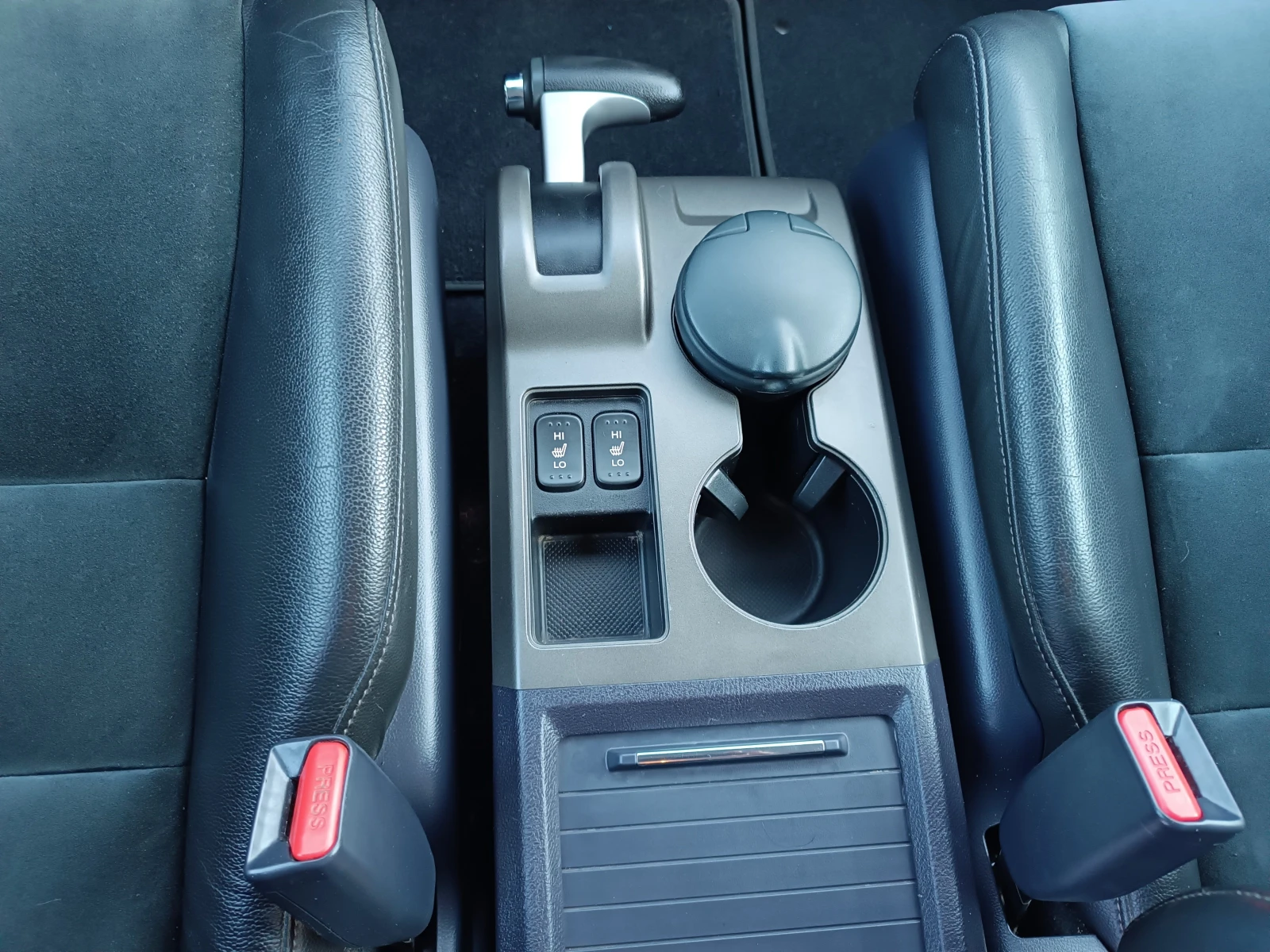 Honda Cr-v 2.2DTEC Face 150ks, снимка 11 - Автомобили и джипове - 56112455