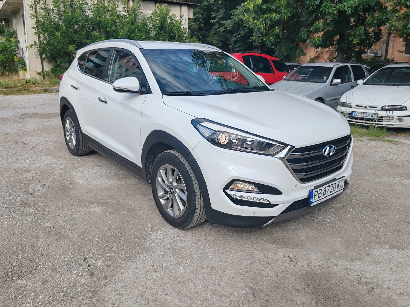 Hyundai Tucson IX35 Автомоат, снимка 2 - Автомобили и джипове - 56599962
