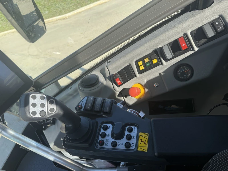 Самоходна пръскачка Друга марка Dammann   модел DT 2400 H Highlander S5- &#10071;2, снимка 9 - Селскостопанска техника - 49629008