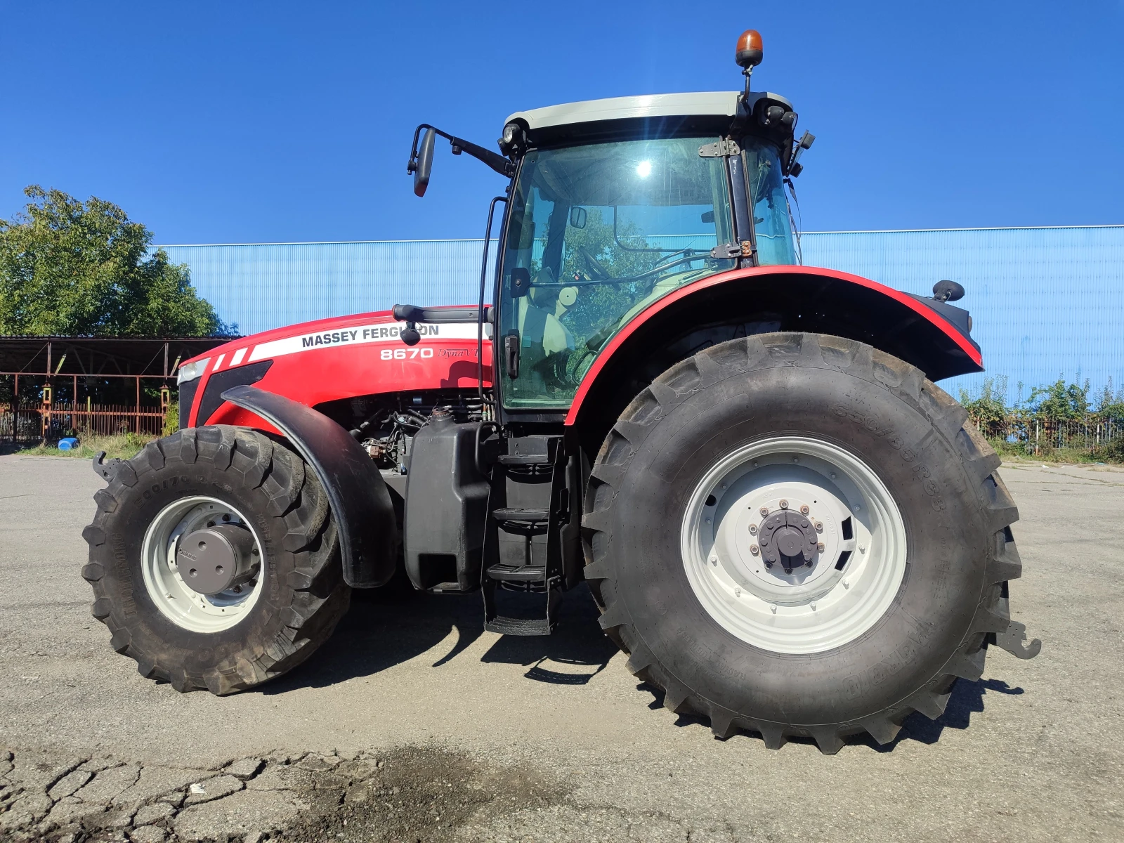 Трактор Massey 8670 - изображение 6