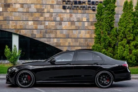 Mercedes-Benz E 220 d* AMG* NIGHT PACK* PANORAMA* 3XTV* FACELIFT, снимка 2