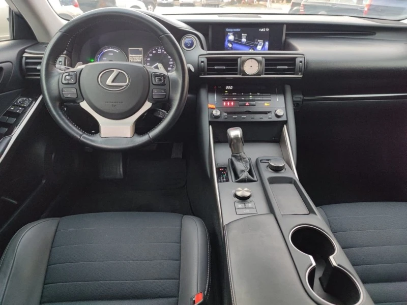 Lexus IS 300H FACELIFT !!ОФЕРТА!!, снимка 8 - Автомобили и джипове - 45157589