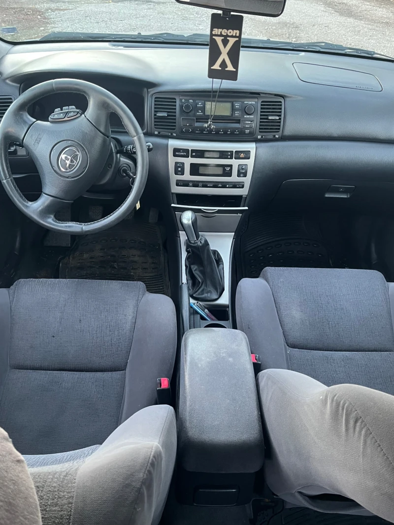 Toyota Corolla 2.0, снимка 8 - Автомобили и джипове - 48091368