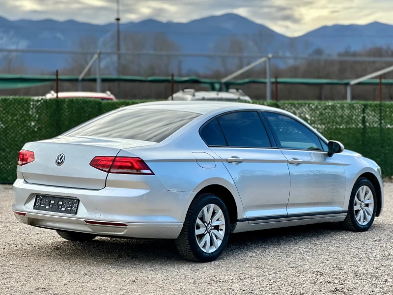 VW Passat 2.0TDi * DSG* NAVI* , снимка 7 - Автомобили и джипове - 49026684