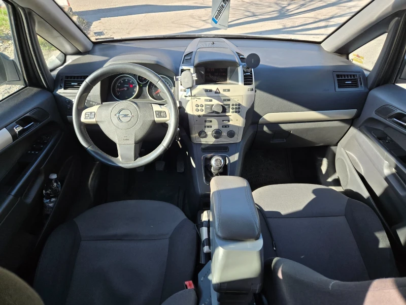 Opel Zafira 1.6 i Metan, снимка 9 - Автомобили и джипове - 49360867