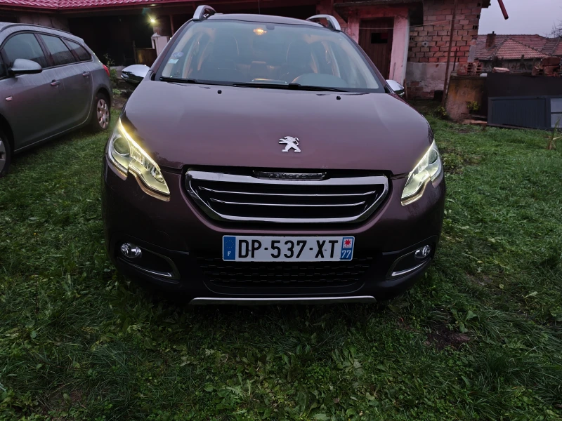Peugeot 2008 1.2 VTi, 2015, 112000 км, снимка 8 - Автомобили и джипове - 52588294