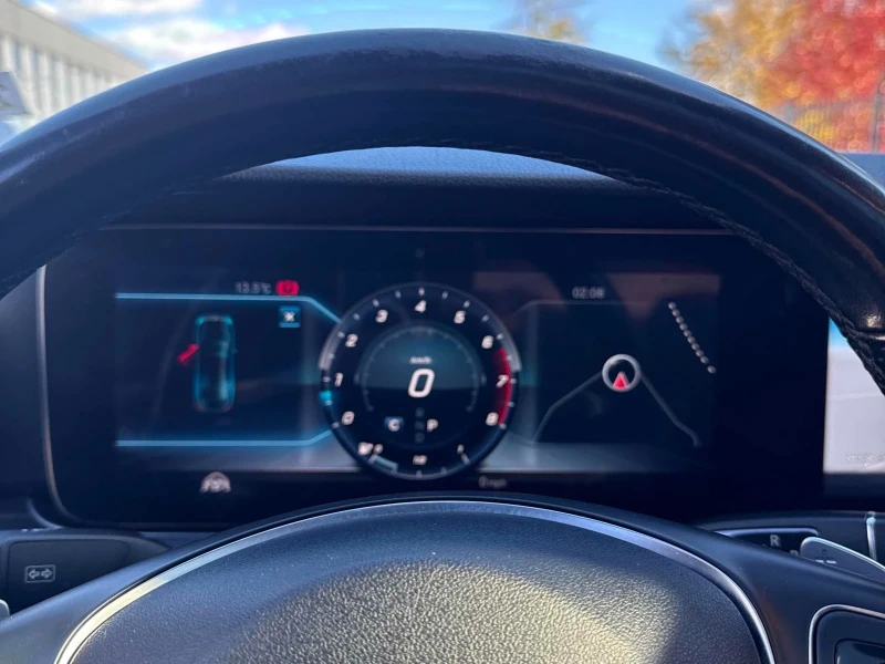 Mercedes-Benz E 300 4M* Camera* Burmester* Обдух* Пано* Подгрев, снимка 7 - Автомобили и джипове - 52320220