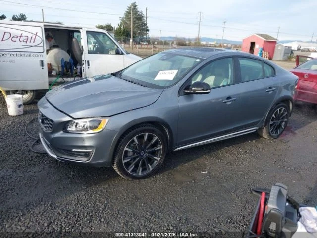 Volvo S60, снимка 4 - Автомобили и джипове - 49341040