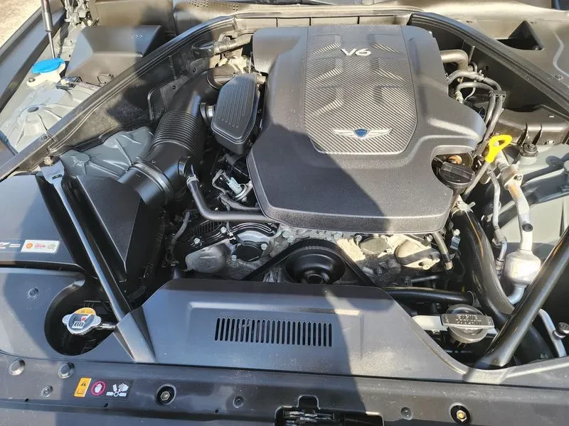 Genesis G80 3.3, снимка 5 - Автомобили и джипове - 54423271