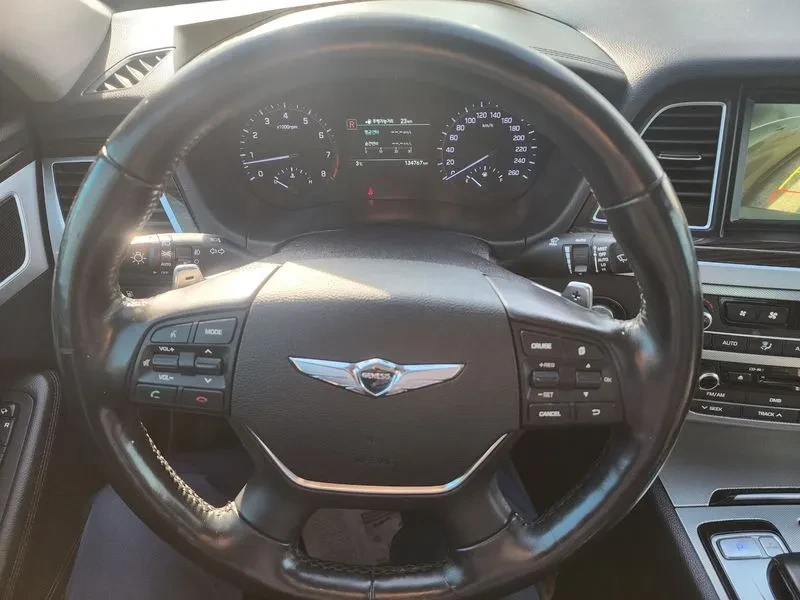 Genesis G80 3.3, снимка 7 - Автомобили и джипове - 54423271