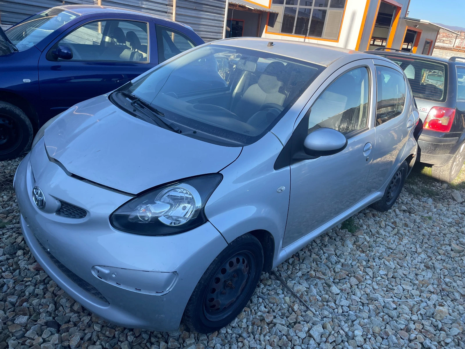 Toyota Aygo 1.0i, снимка 1