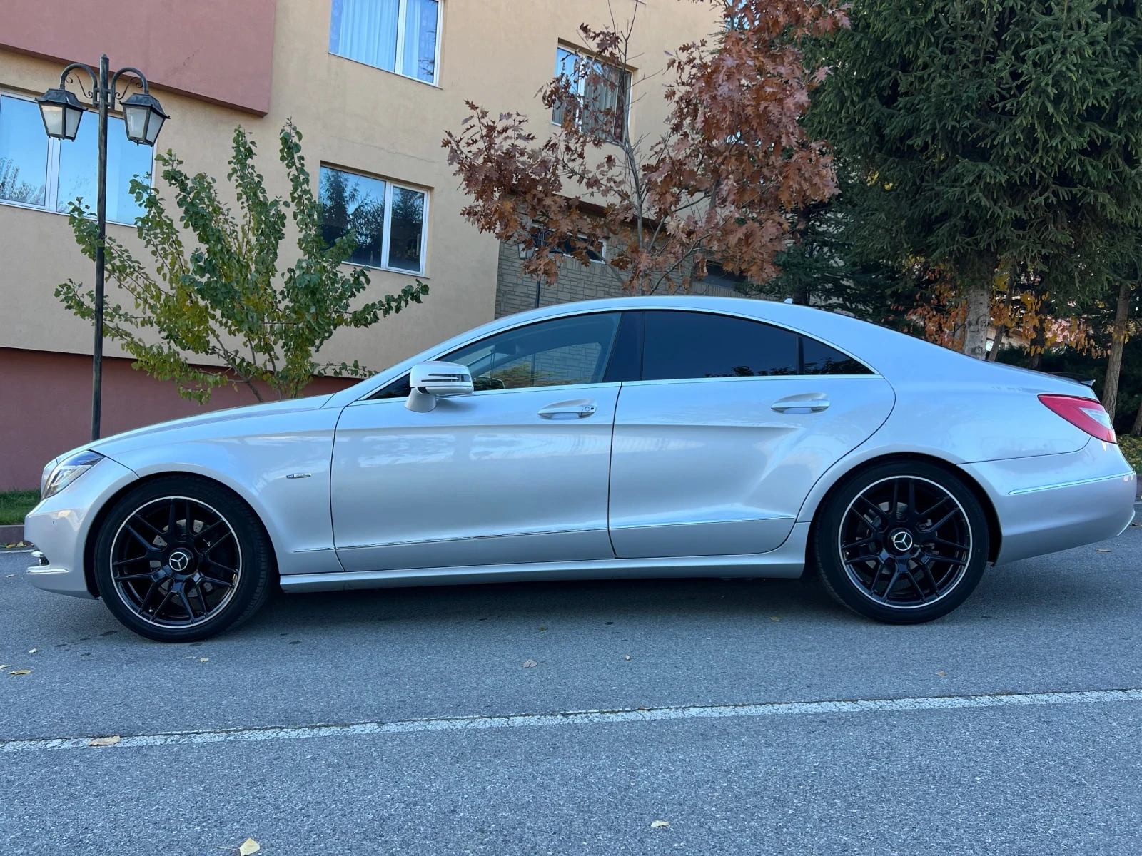 Mercedes-Benz CLS 350  - изображение 4