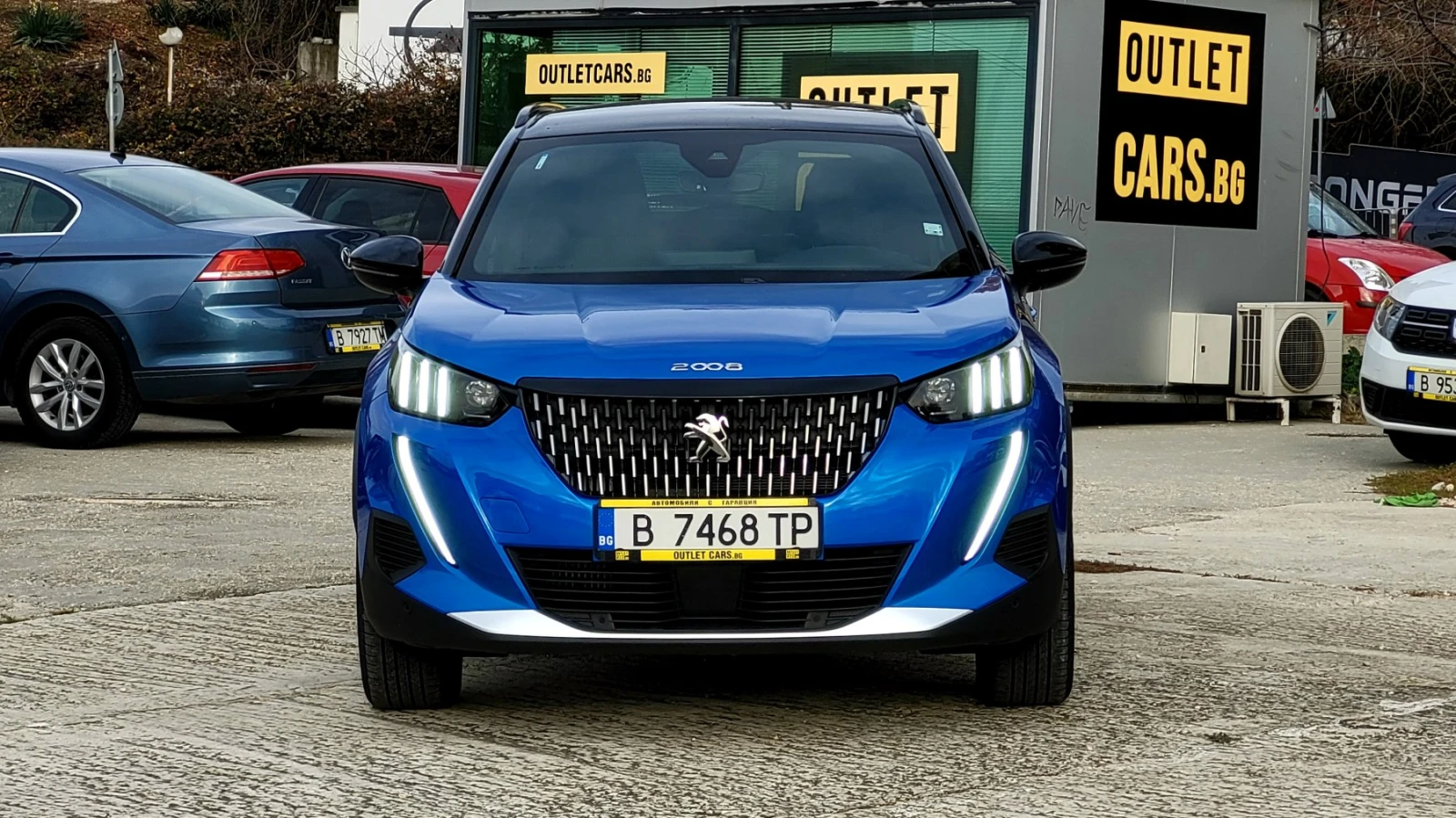 Peugeot 2008 BlueHDi 130 к.с. Ниво GT - изображение 2