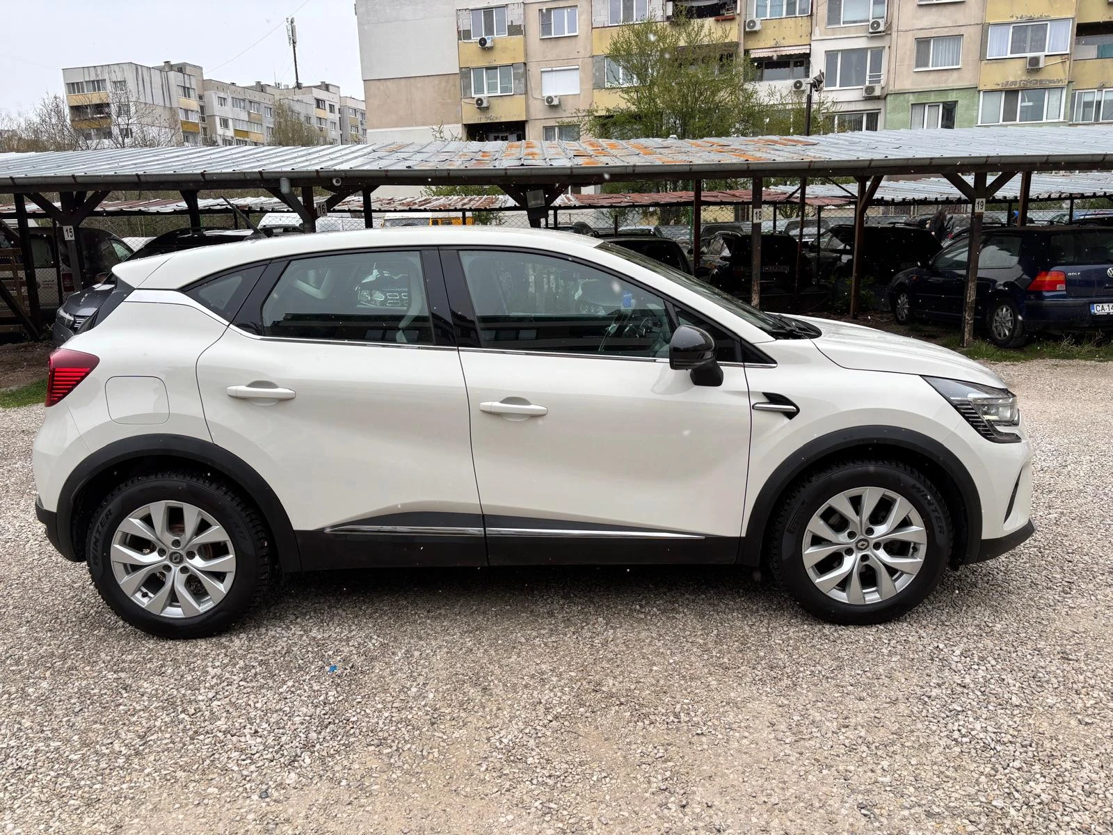 Renault Captur 1.3i16v-TCe Intens! - изображение 4