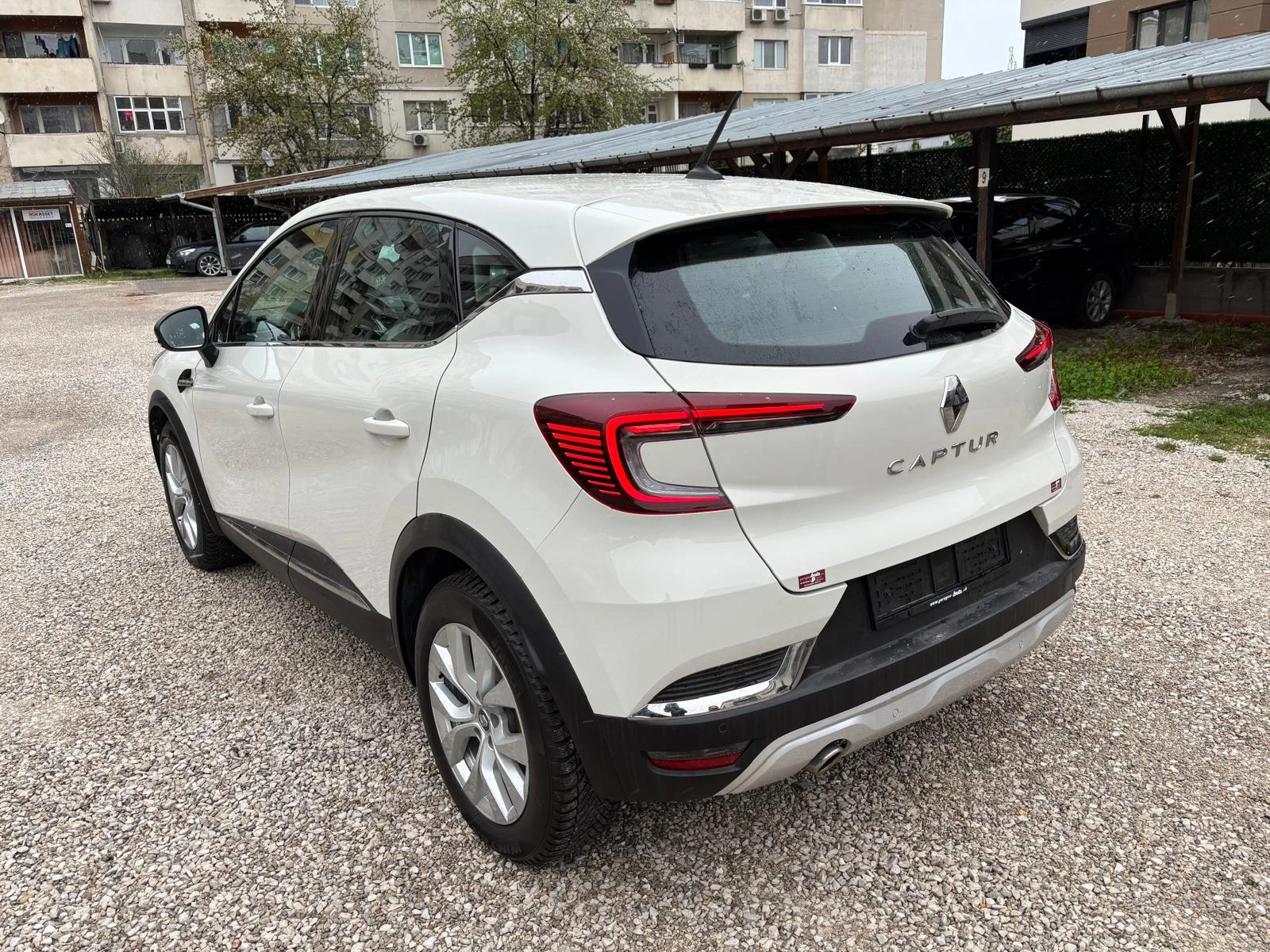 Renault Captur 1.3i16v-TCe Intens! - изображение 7