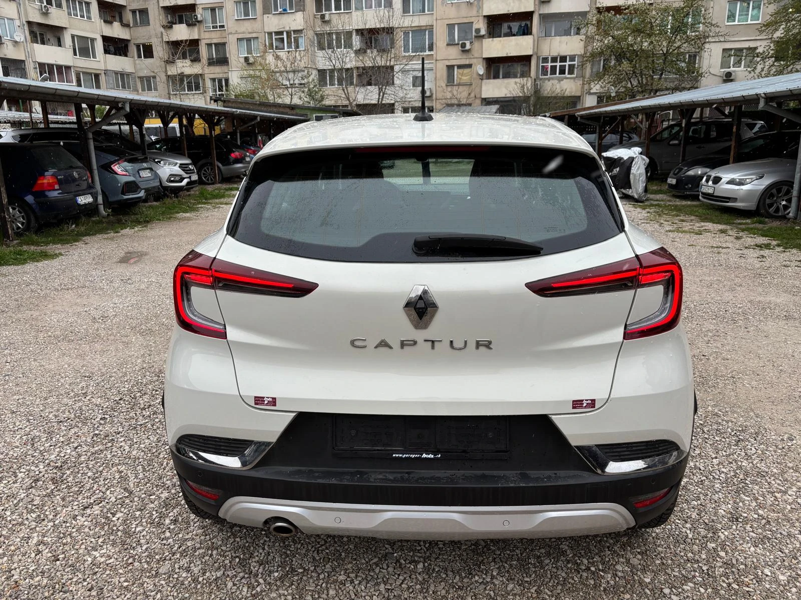 Renault Captur 1.3i16v-TCe Intens! - изображение 6