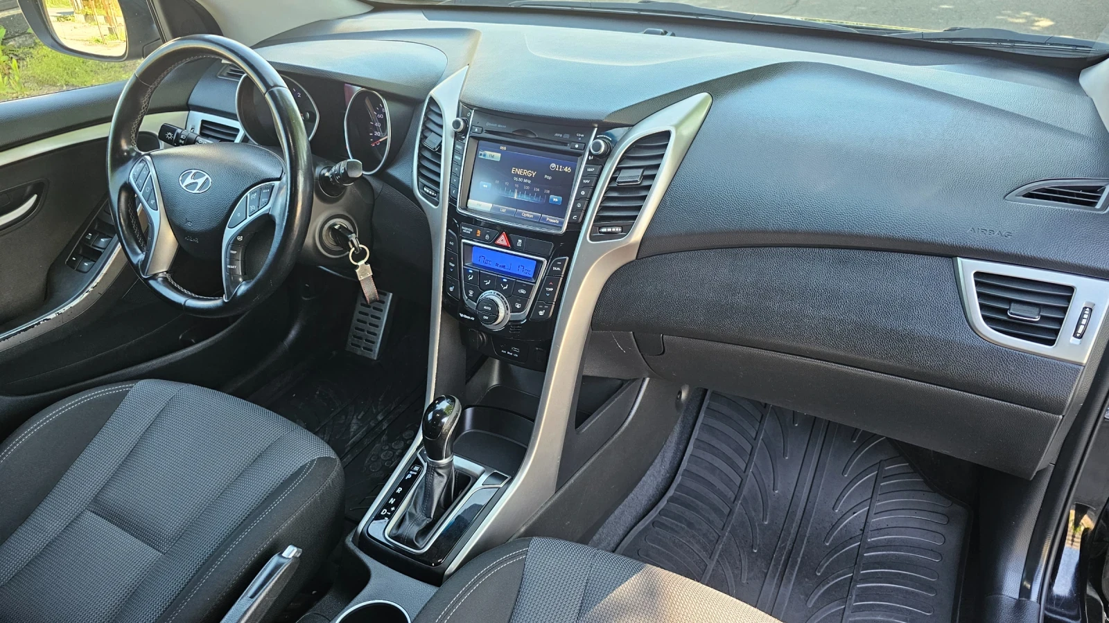 Hyundai I30 1.6 diesel Avtomatic - изображение 10