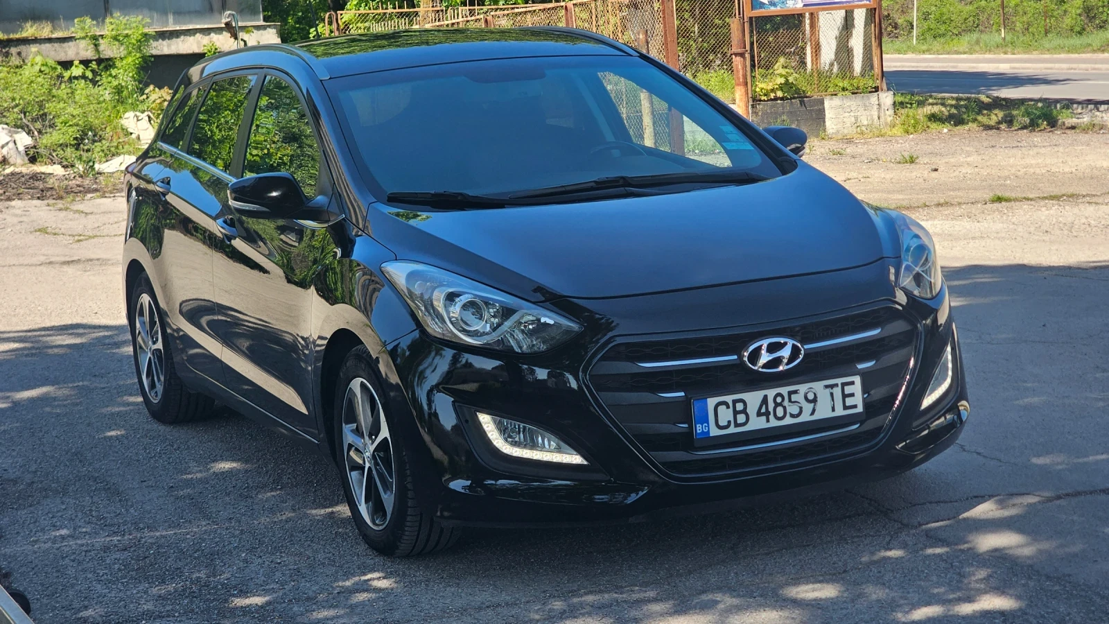 Hyundai I30 1.6 diesel Avtomatic - изображение 2