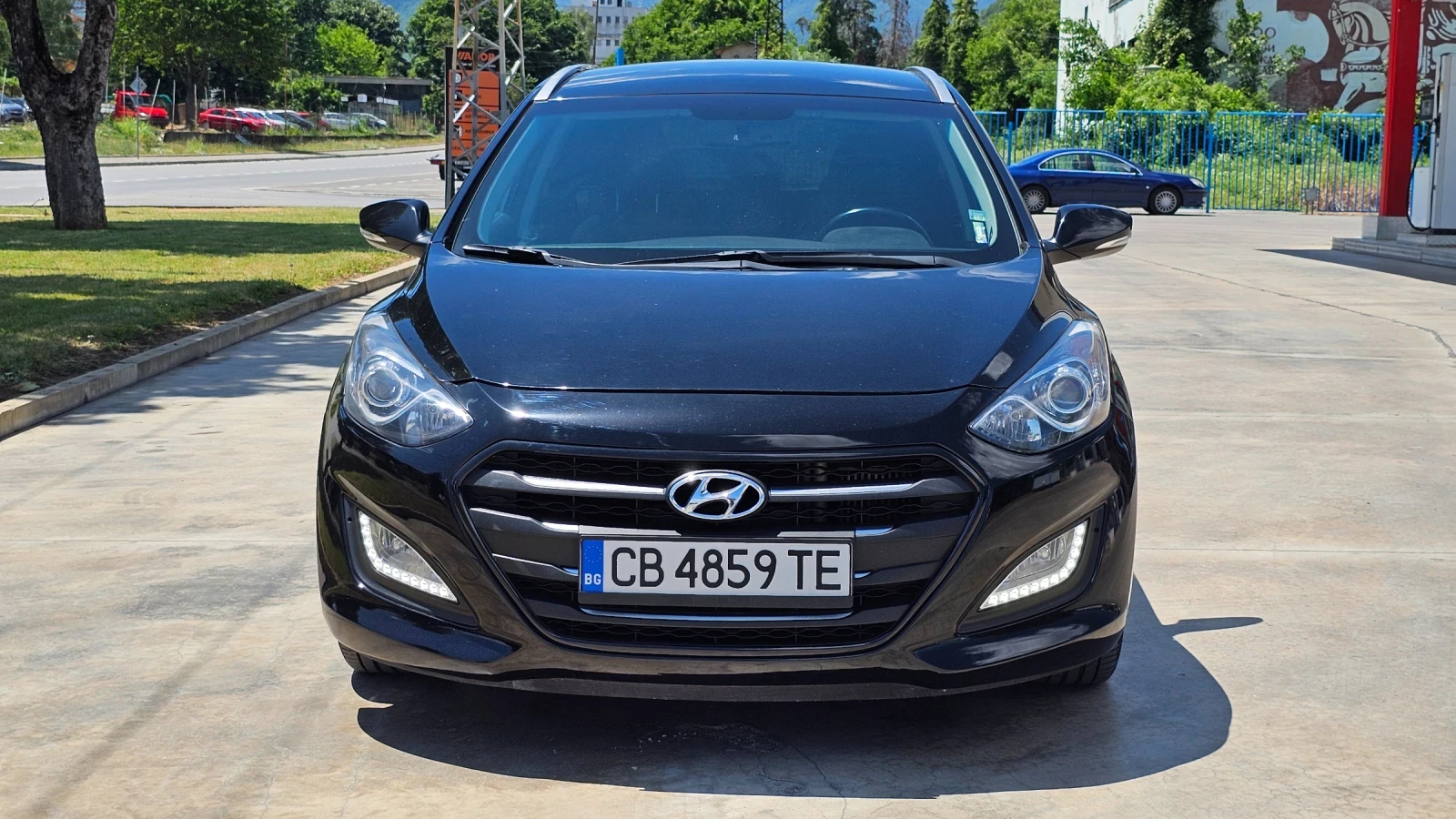 Hyundai I30 1.6 diesel Avtomatic - изображение 3