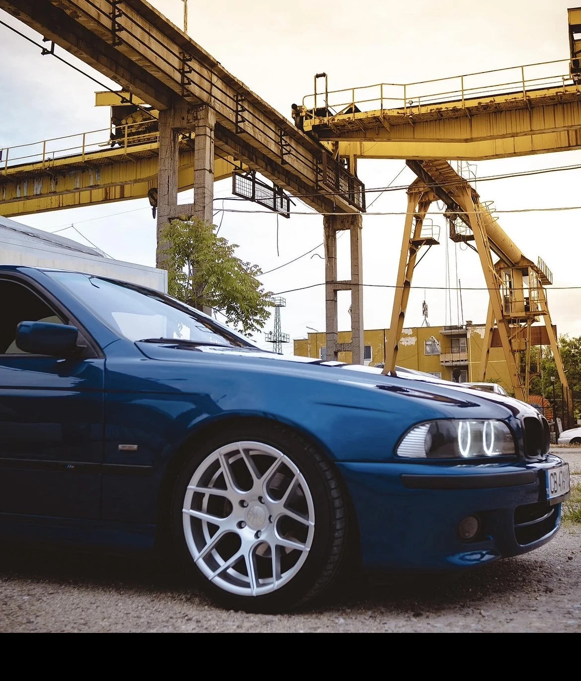 BMW 528  - изображение 2